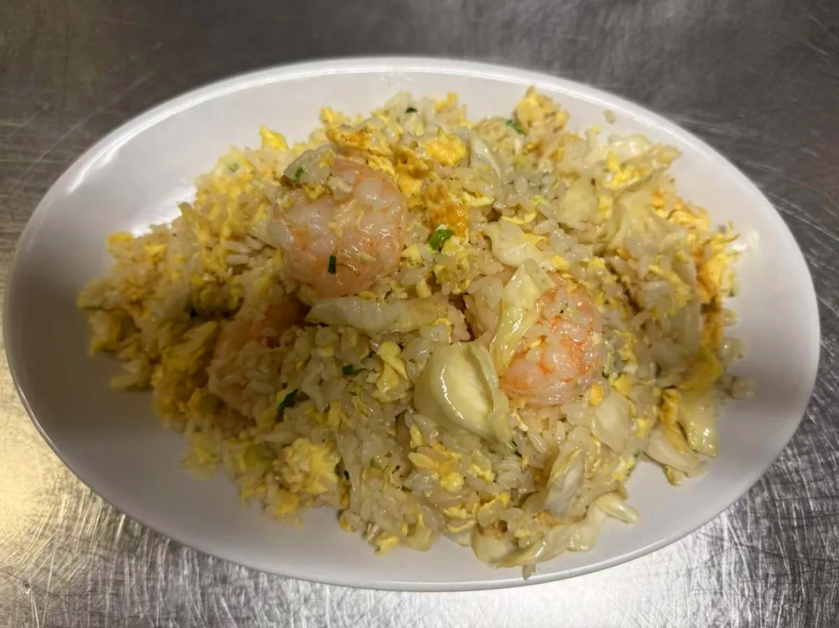 Plate of shrimp - fried noodles at Looking for Chai，a Taiwanese Restaurant in Edmonds